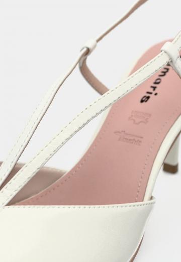 Туфли с ремешком