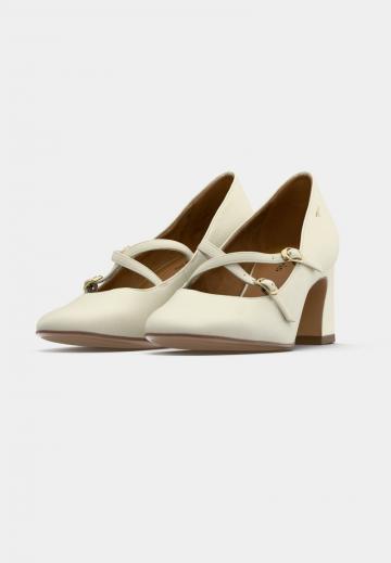 Туфли с ремешком