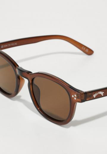 Солнечные очки