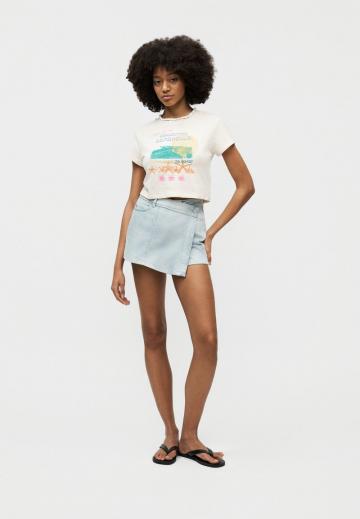 Джинсовые шорты