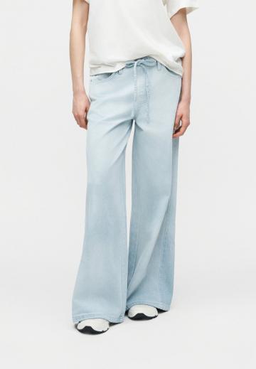 Свободные джинсы