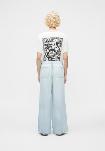 Свободные джинсы