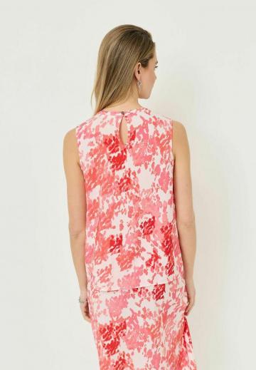 Блузка без рукавов