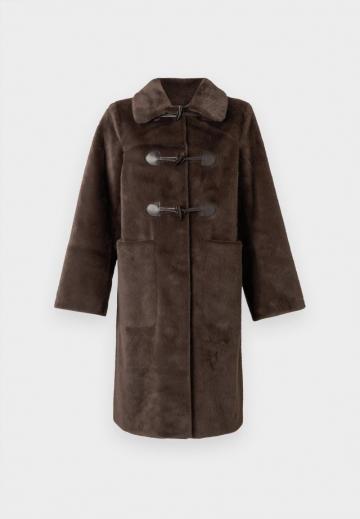 Шерстяное пальто