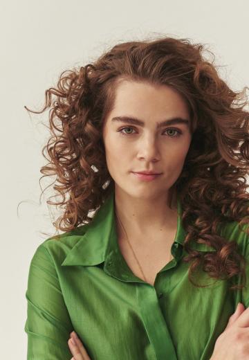 Атласная блузка