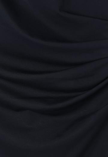 Платье футляр