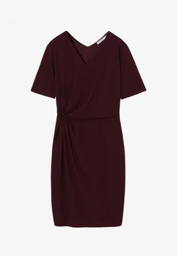 Платье футляр