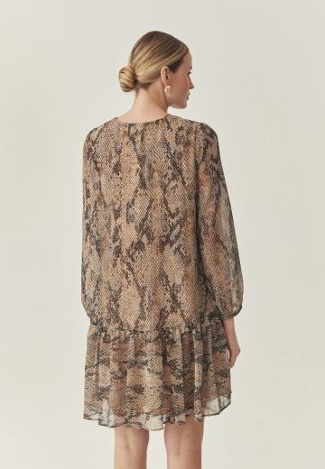 Короткое платье