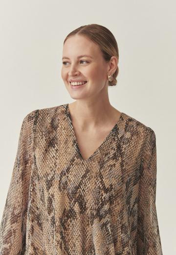 Короткое платье