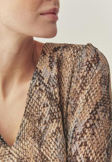 Короткое платье