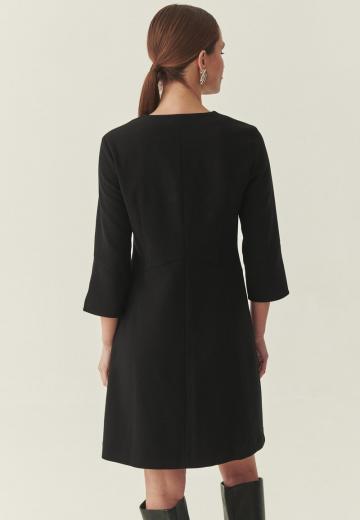 Короткое платье