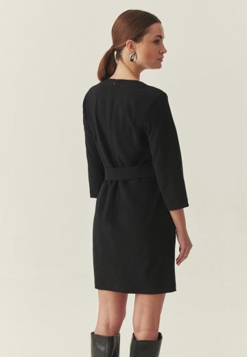 Короткое платье