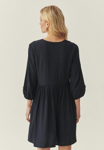 Короткое платье