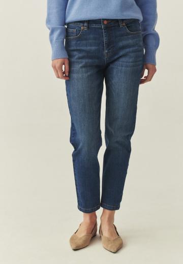 Короткие джинсы