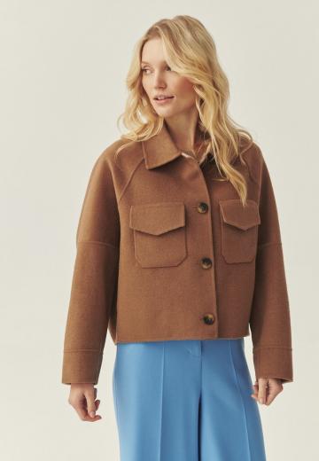 Короткая куртка