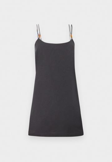 Спортивное платье