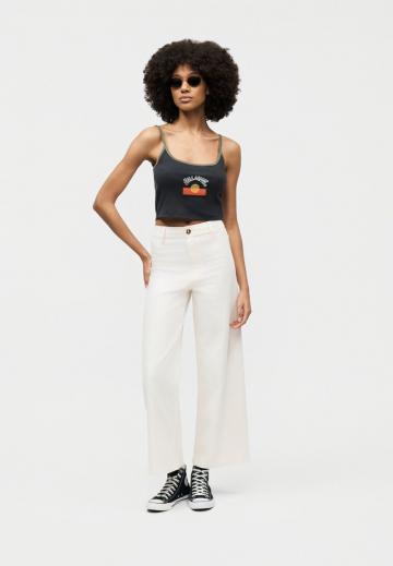 Спортивный топ