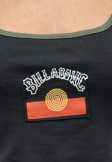 Спортивный топ