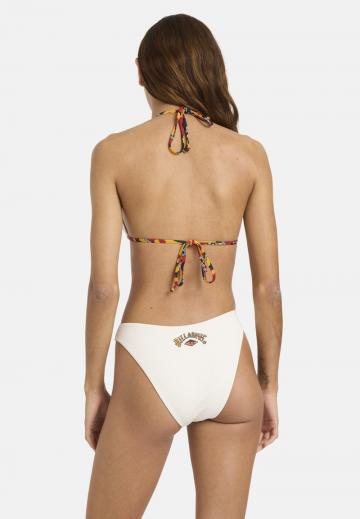 Треугольное бикини