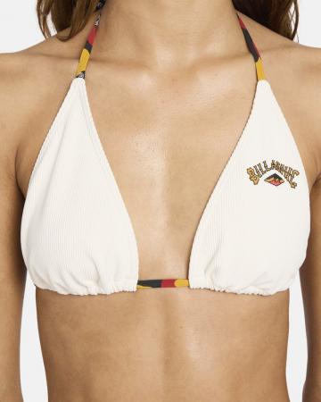 Треугольное бикини