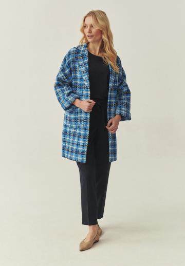 Короткое пальто