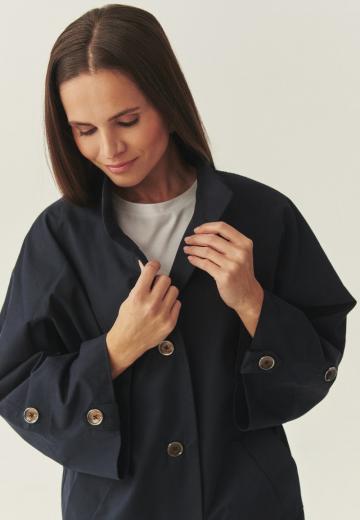 Короткое пальто