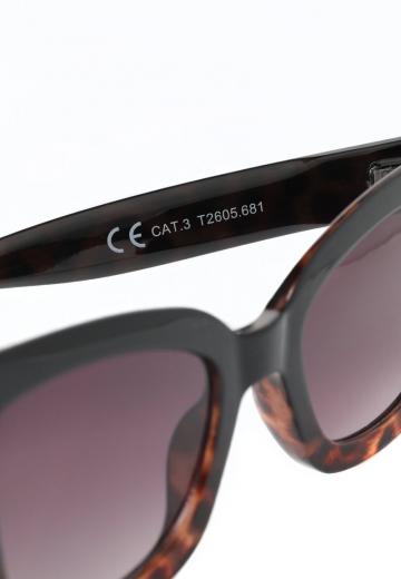 Солнечные очки