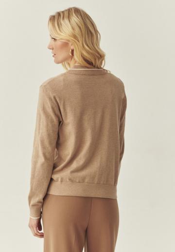 Вязаная кофта