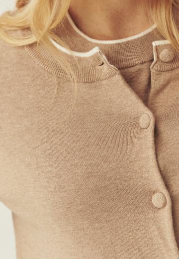 Вязаная кофта