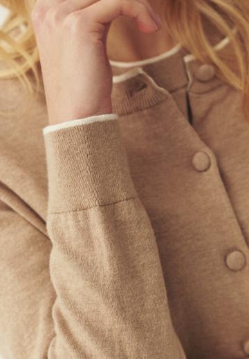 Вязаная кофта