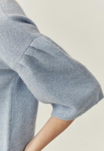 Пуловер с рукавом три четверти