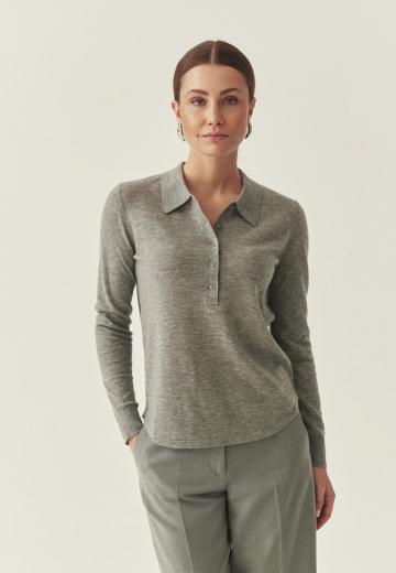 Пуловер с воротником поло