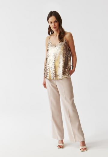 Топ на бретельках