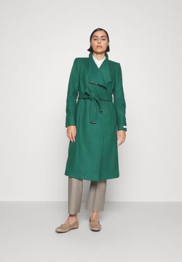 Шерстяное пальто