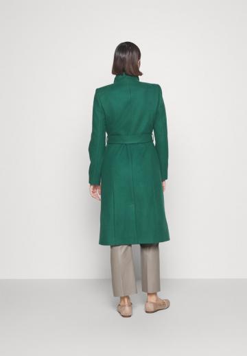 Шерстяное пальто