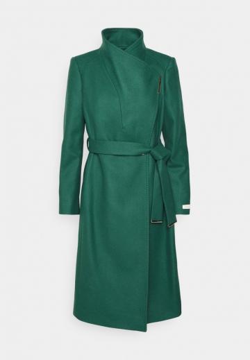 Шерстяное пальто