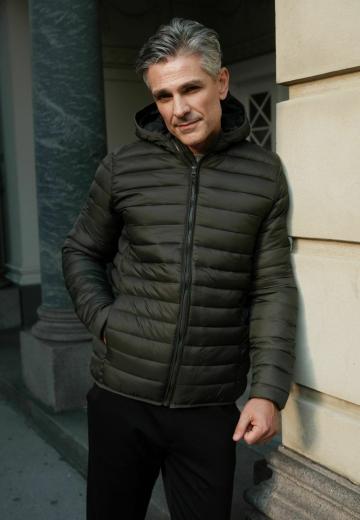 Зимняя куртка