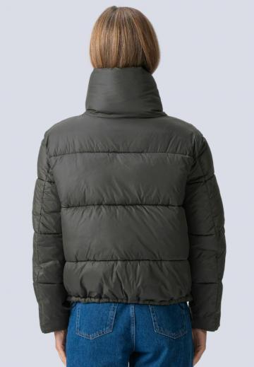 Зимняя куртка