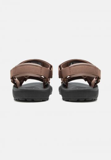 Спортивные сандалии