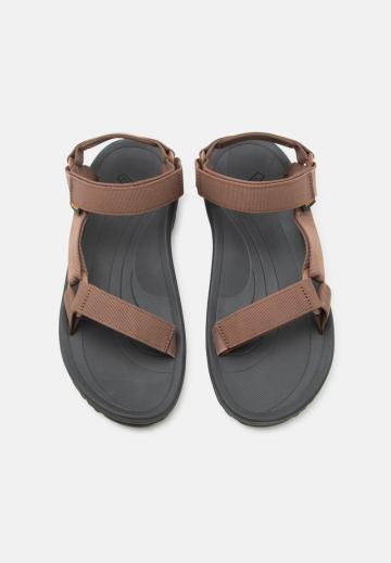 Спортивные сандалии