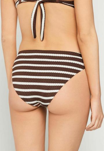 Низ от бикини