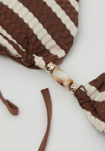 Треугольное бикини