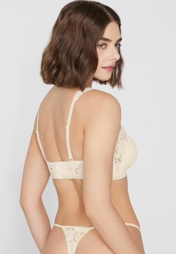 Бюстгальтер