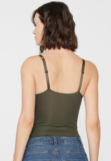 Топ на бретельках