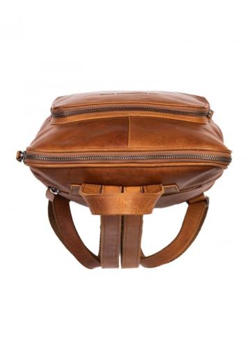 Кожаный рюкзак