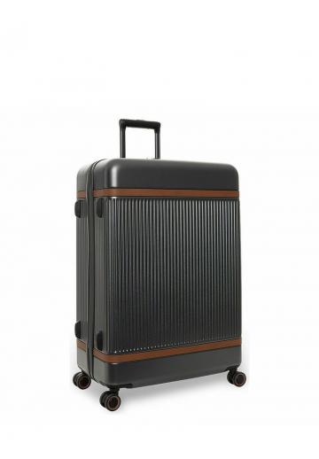 Набор чемоданов