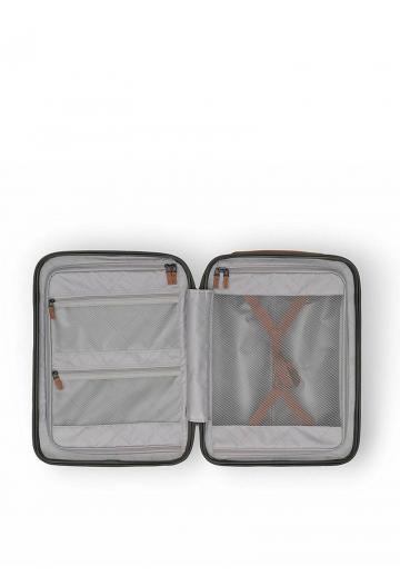 Чемодан на колесах