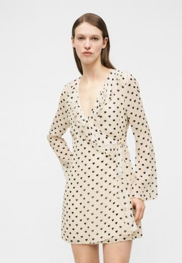 Короткое платье