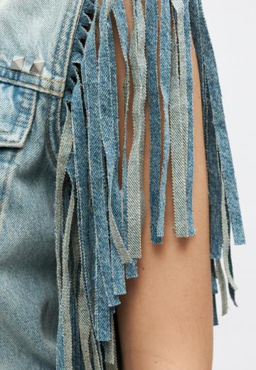 Джинсовая жилетка