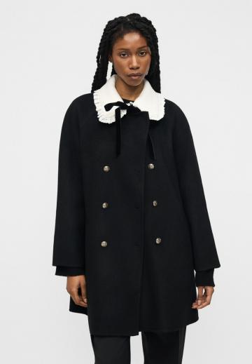 Шерстяное пальто